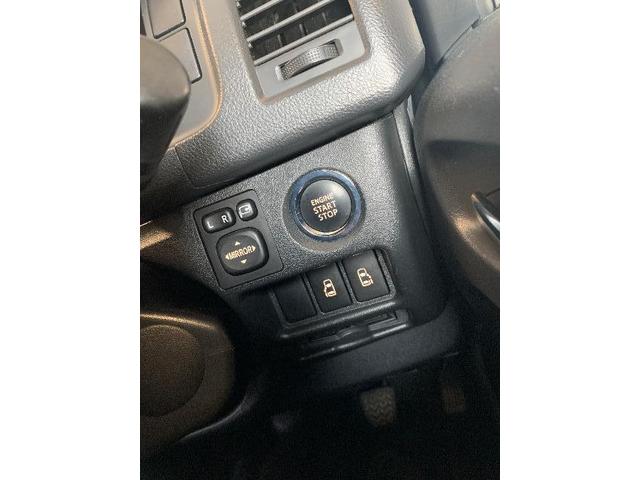 ハイエース4型 内装LED打ち替え作業一式｜グーネットピット