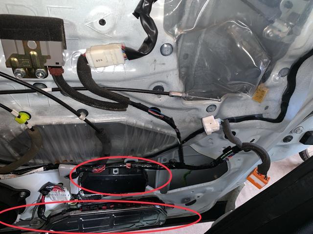 セレナ スライドドアモーター交換｜グーネットピット