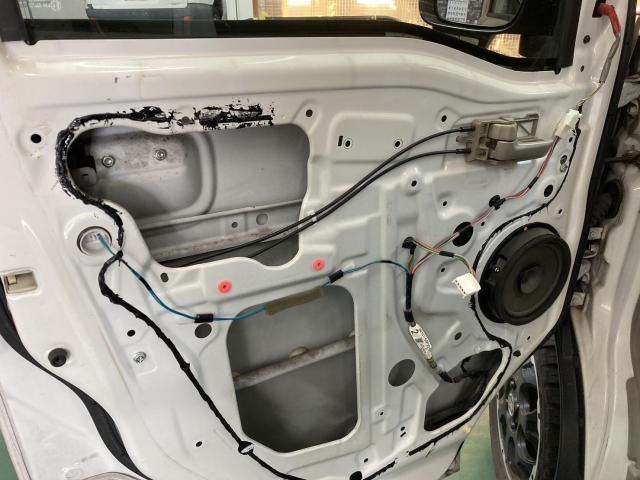 スズキ エブリイ パワーウィンドウ不良 ドアレギュレーター交換 あま市