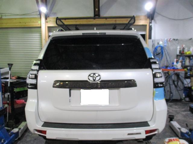 R3年式 トヨタ ランドクルーザープラド 150 ディーゼル テールレンズ