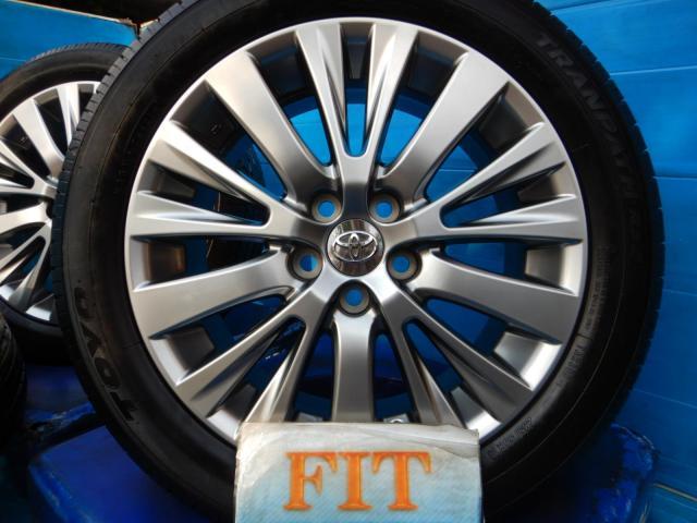 アルファード、ヴェルファイアの20系後期型純正18インチ入庫です