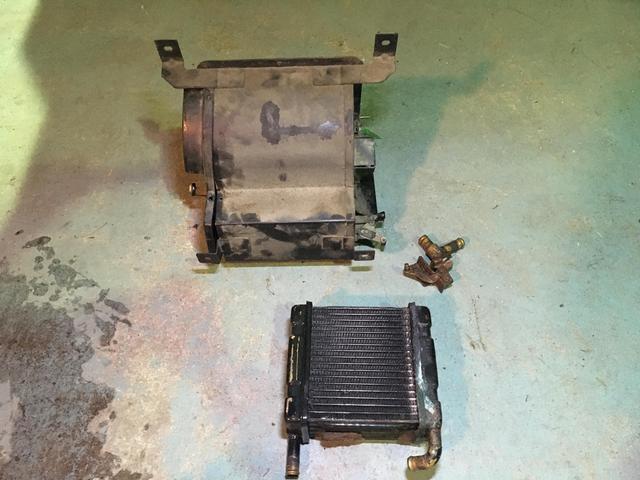 フェアレディZ S30 ヒーターコア 冷却水漏れ 30Z｜グーネットピット