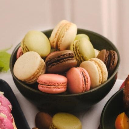 ピカール公式】4種類のマカロン(チョコレート、フランボワーズ、バニラ