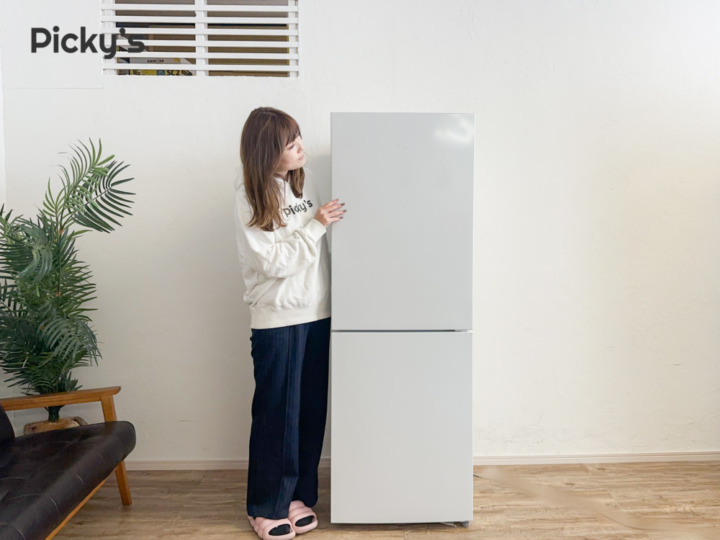TCLの冷蔵庫P186BFWを実機レビュー！評判は？収納力や静音性を徹底検証