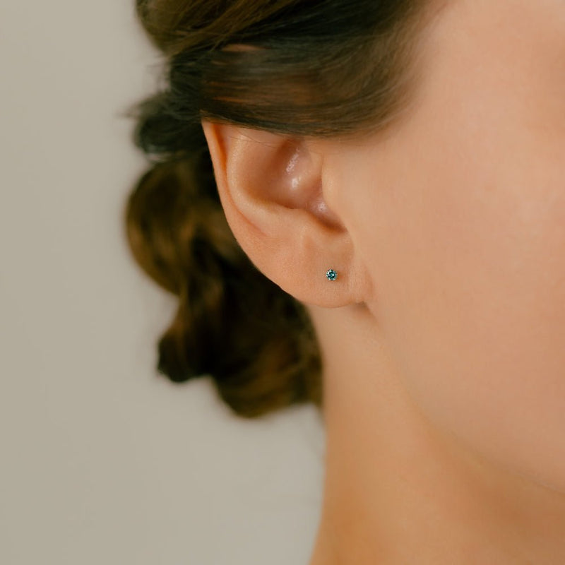 トラガス・アウターコンクにオススメ、K18 ゴールド プラチナ トリート