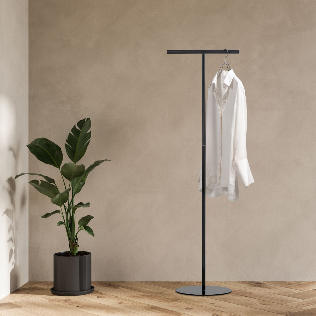 T_hanger_bk_2819c5c1-2c99-4b25