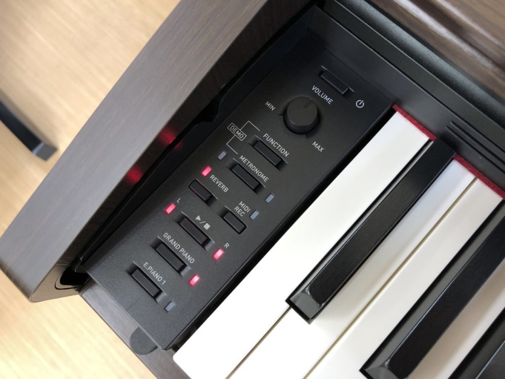 電子ピアノ CASIO PX-770BN 2017年製 中古 椅子付き オークウッド調