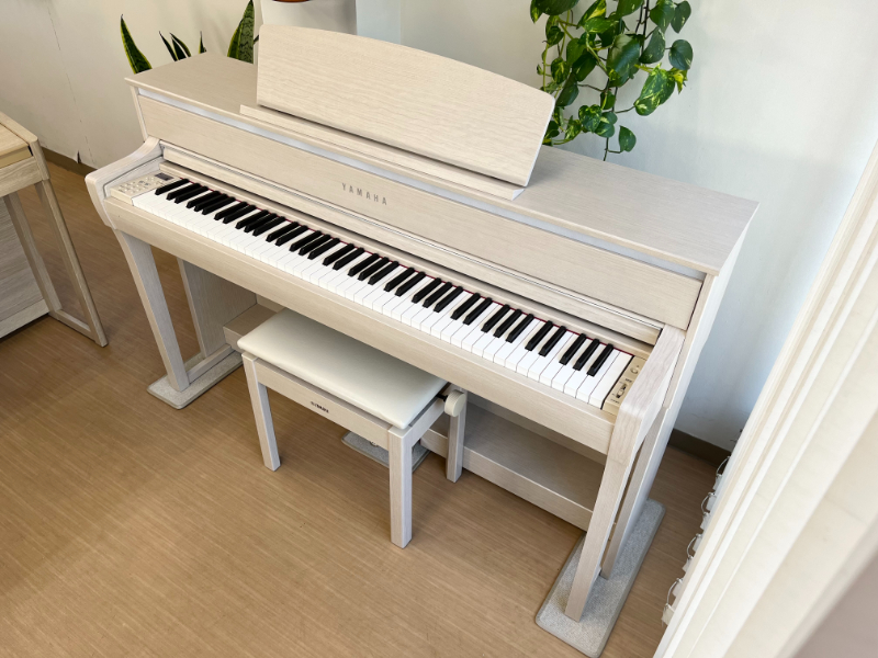 YAMAHA CLP-675WA 17年製 中古 電子ピアノ 木製鍵盤 Clavinova