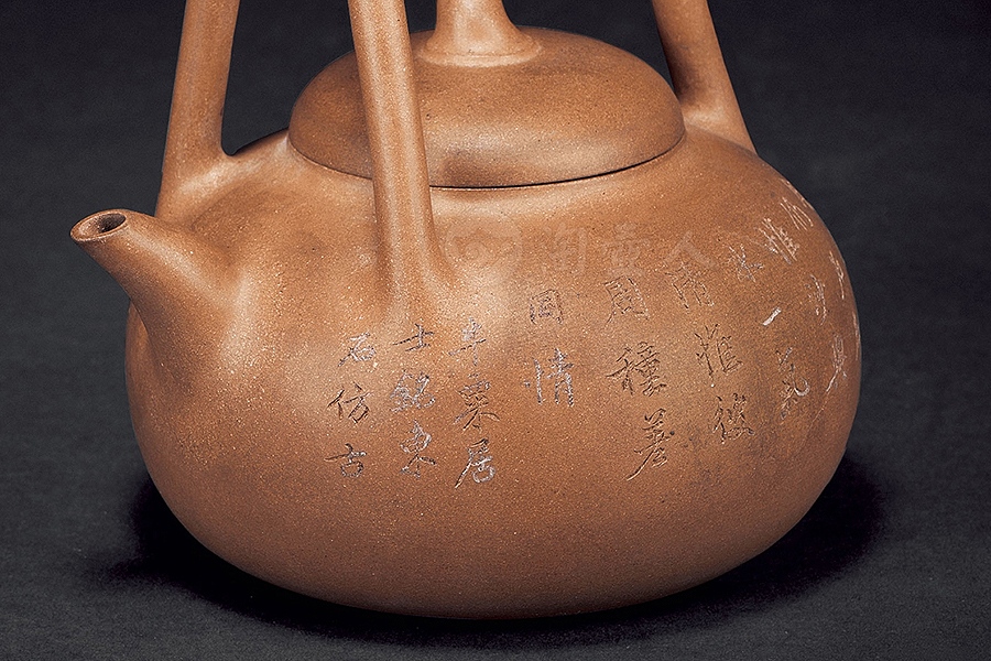 宜兴名家何心舟紫砂作品《石林何氏款三叉提梁壶》-淘壶人