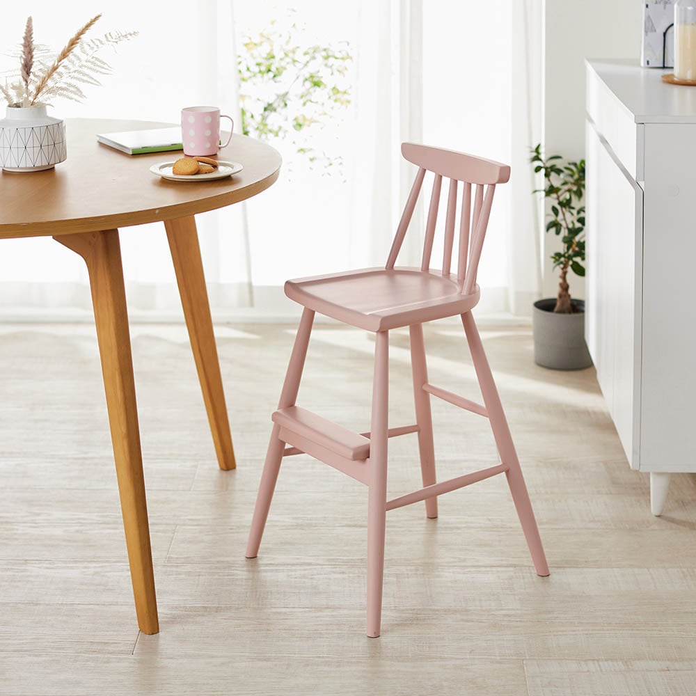 キッズも使えるハイタイプのウィンザーチェア（ダイニングチェア