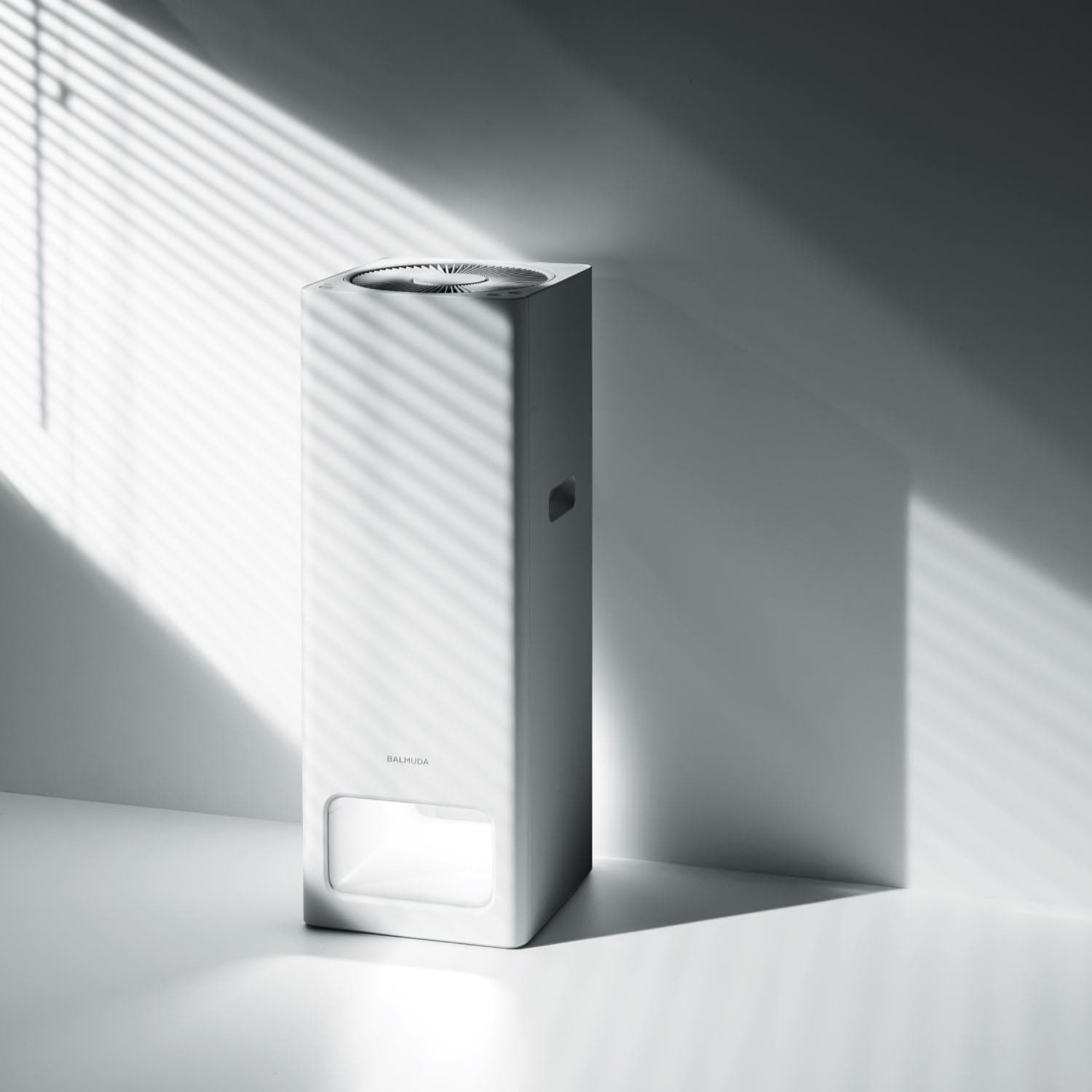 バルミューダ ザ・ピュア（空気清浄機/除湿機）｜(バルミューダ