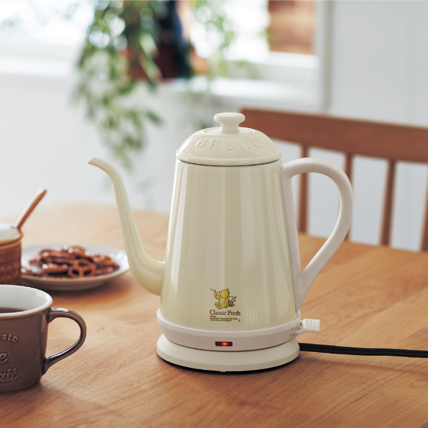 クラシックケトル／BRUNO「クラシック・プー」（電気ケトル/電気
