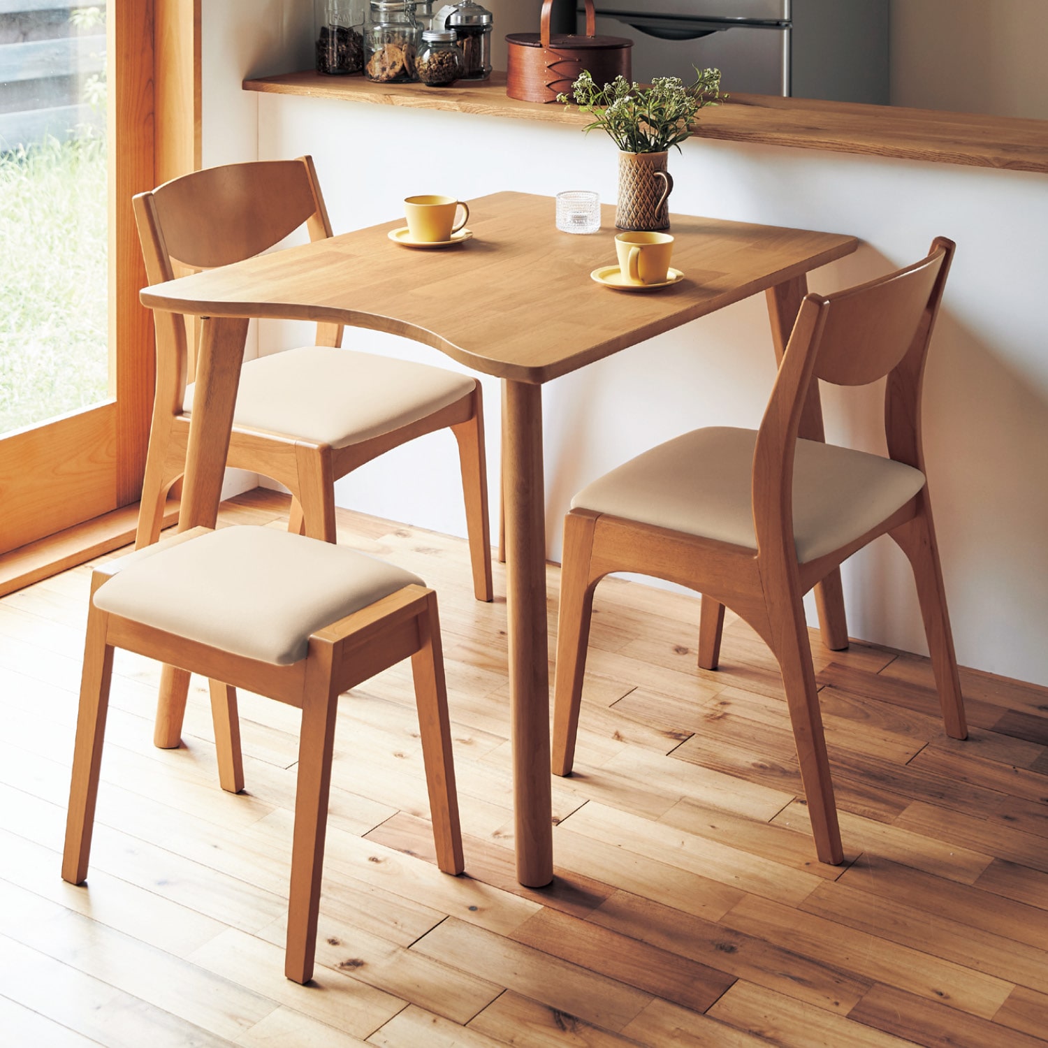 bell chaise ベルチェアー ブラウンラタン風アームチェア2脚セット