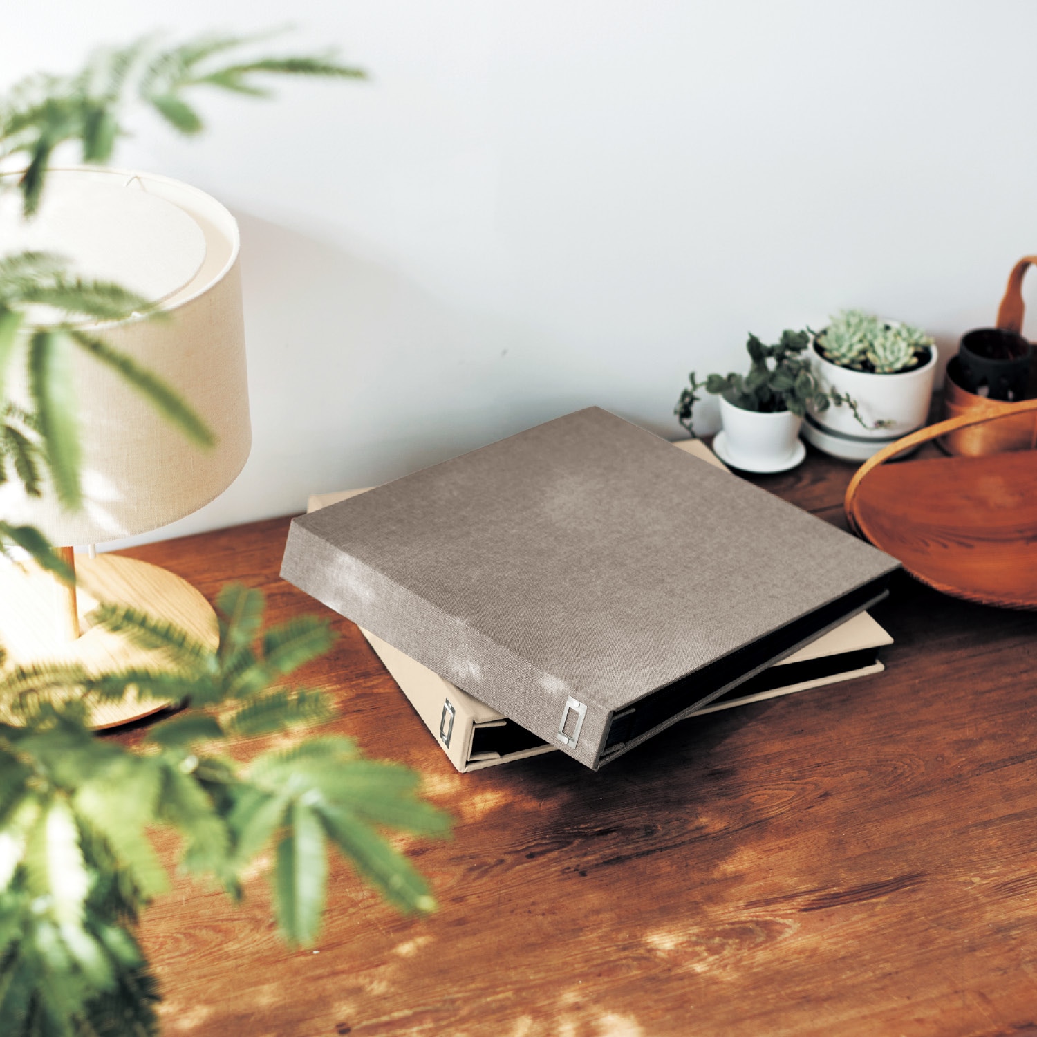 生地張り表紙の600枚大容量収納写真アルバム（育児日記/ベビーアルバム