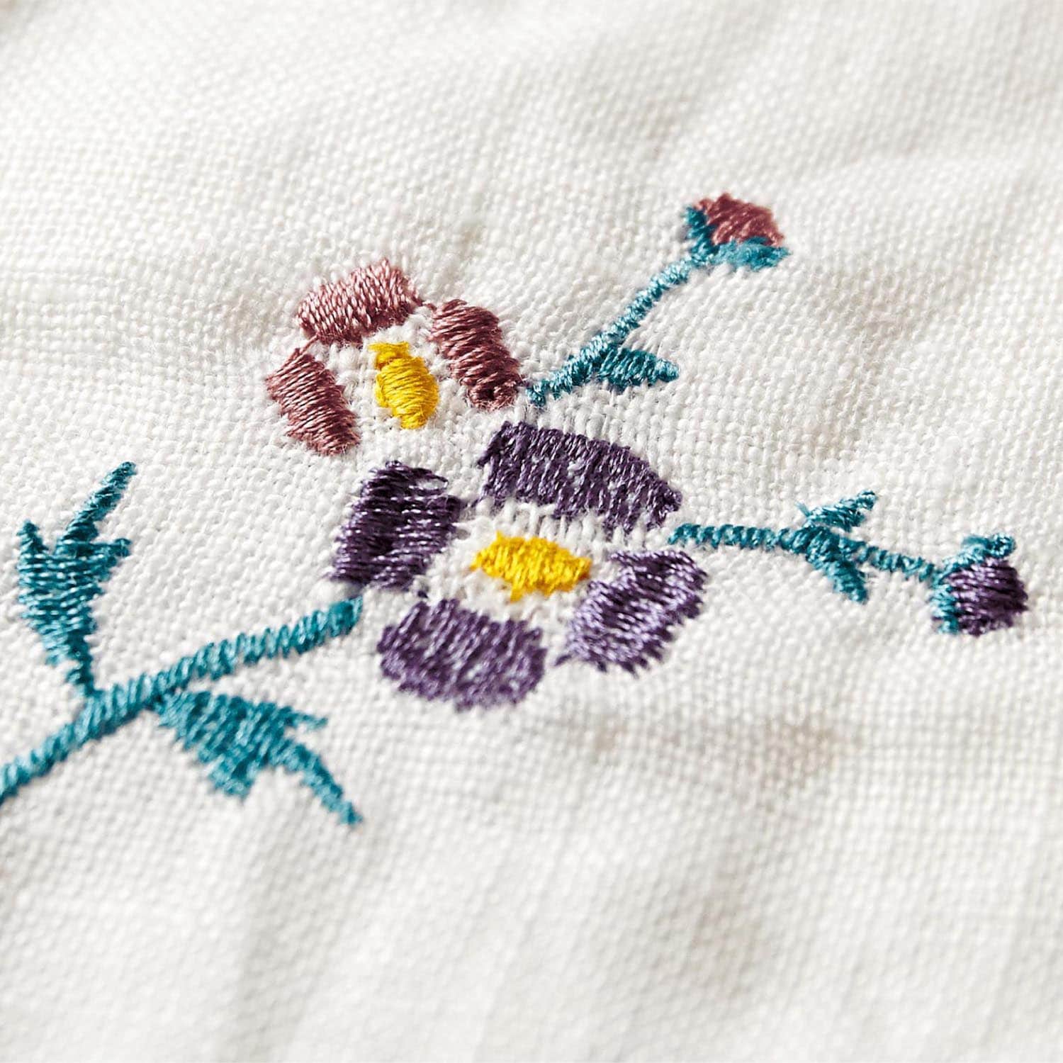 フレンチリネン刺繍のマルチカバー・ソファーカバー（ソファーカバー