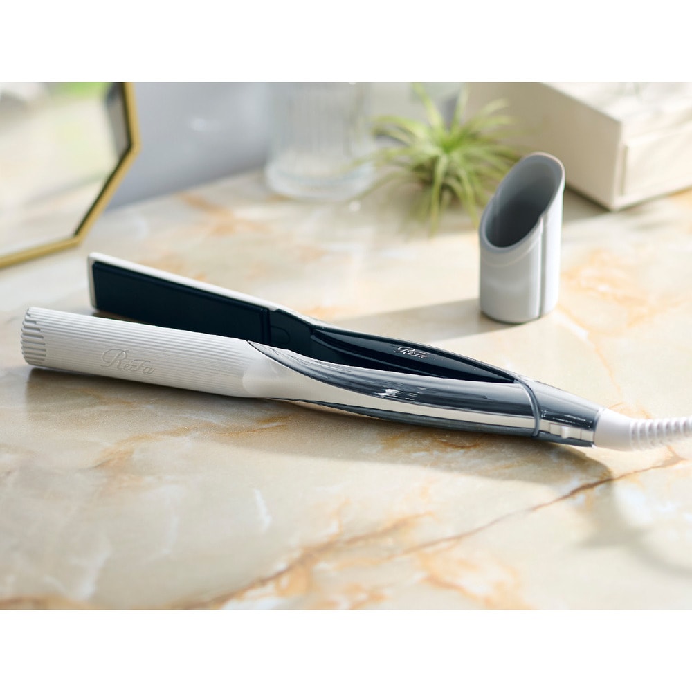 リファ ビューテック ストレートアイロン（ドライヤー/ヘアケア家電