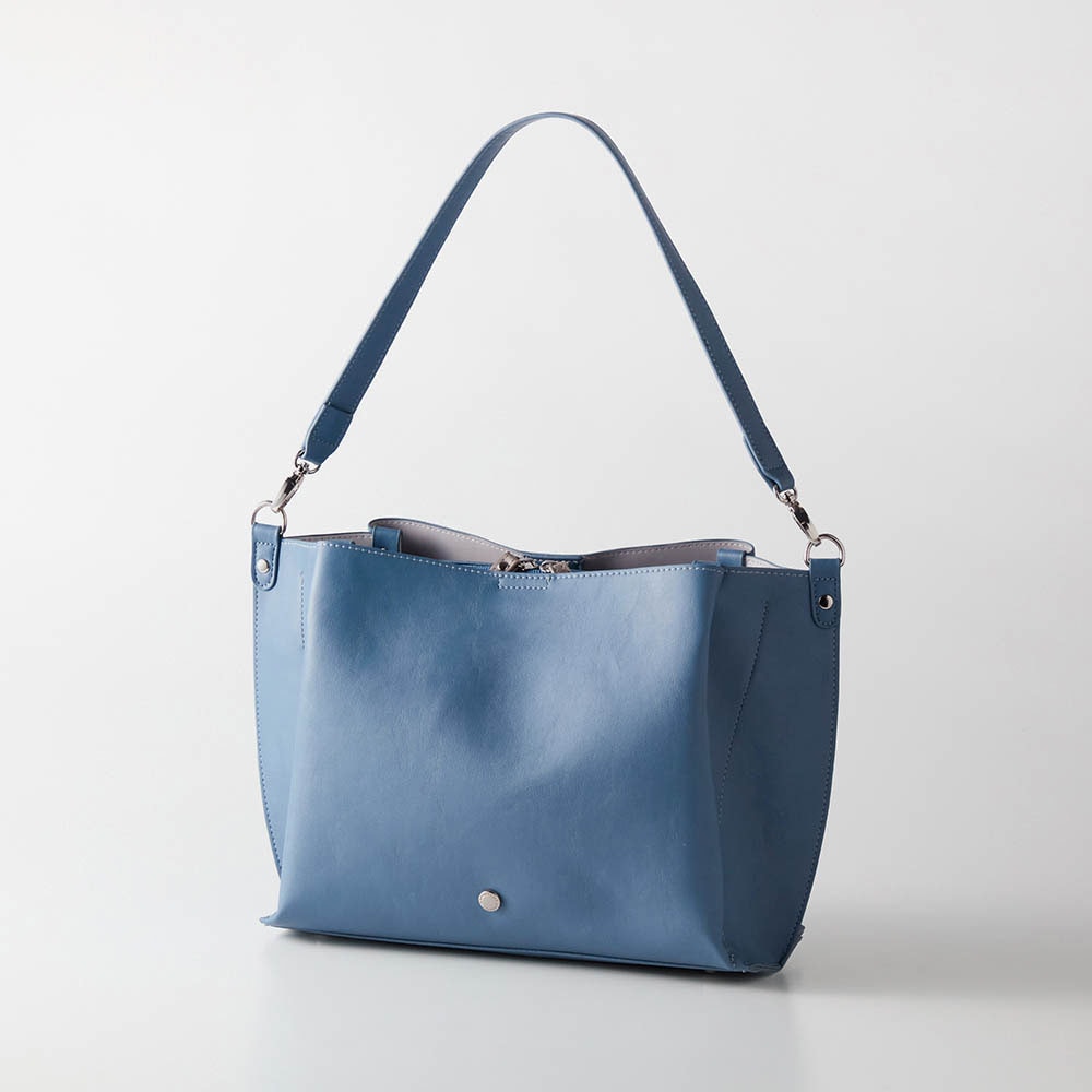 2月19日再値下げ】 外ポケットが充実したショルダーバッグ(2WAY