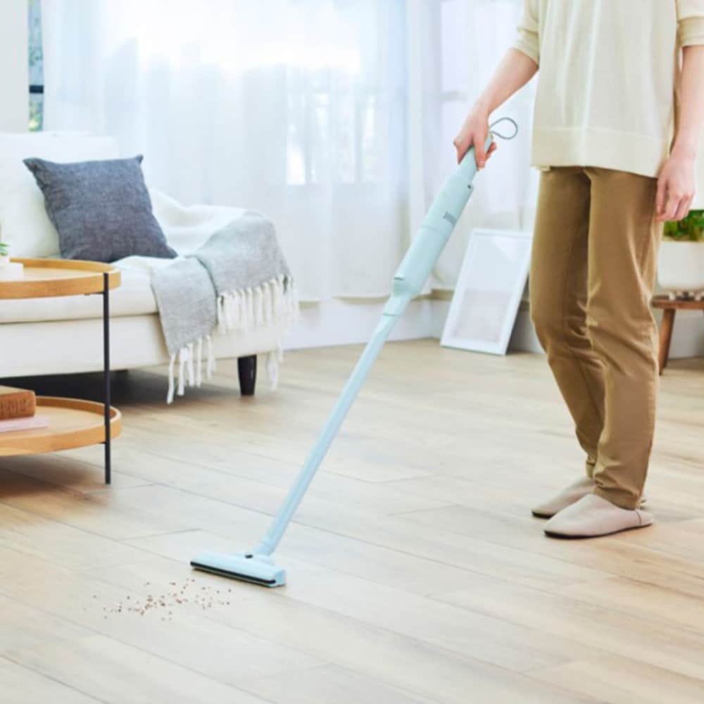 スリム2WAYスティッククリーナー 【約840g軽量設計／コードレス／USB