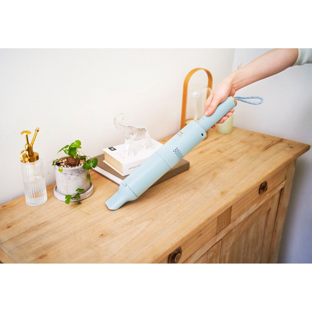 スリム2WAYスティッククリーナー 【約840g軽量設計／コードレス／USB