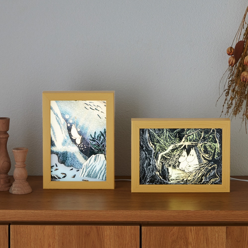 木製フレームの光るアートボード「ムーミン」(ムーミン/MOOMIN)｜通販