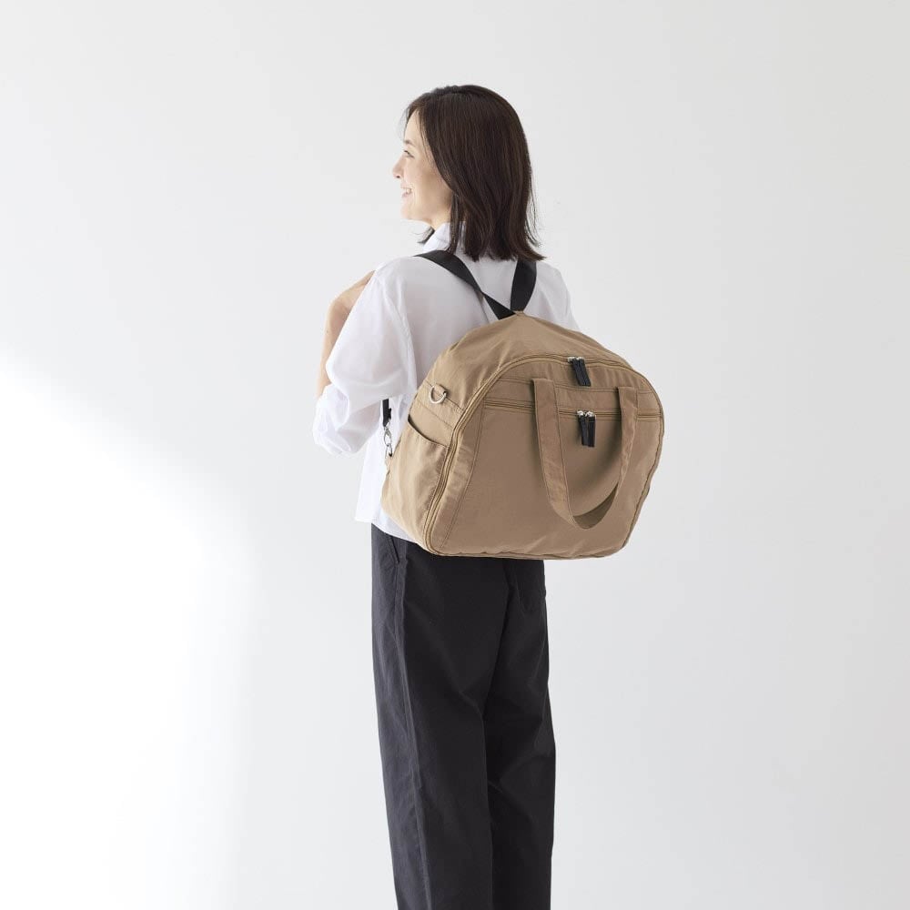 旅先での整理整頓もラク！荷造り上手な3WAYボストンバッグ 【12