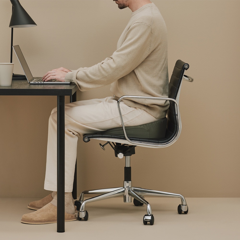 4月9日までキャッシュバック】 KURA SEAT W／クラシートワーク 【低