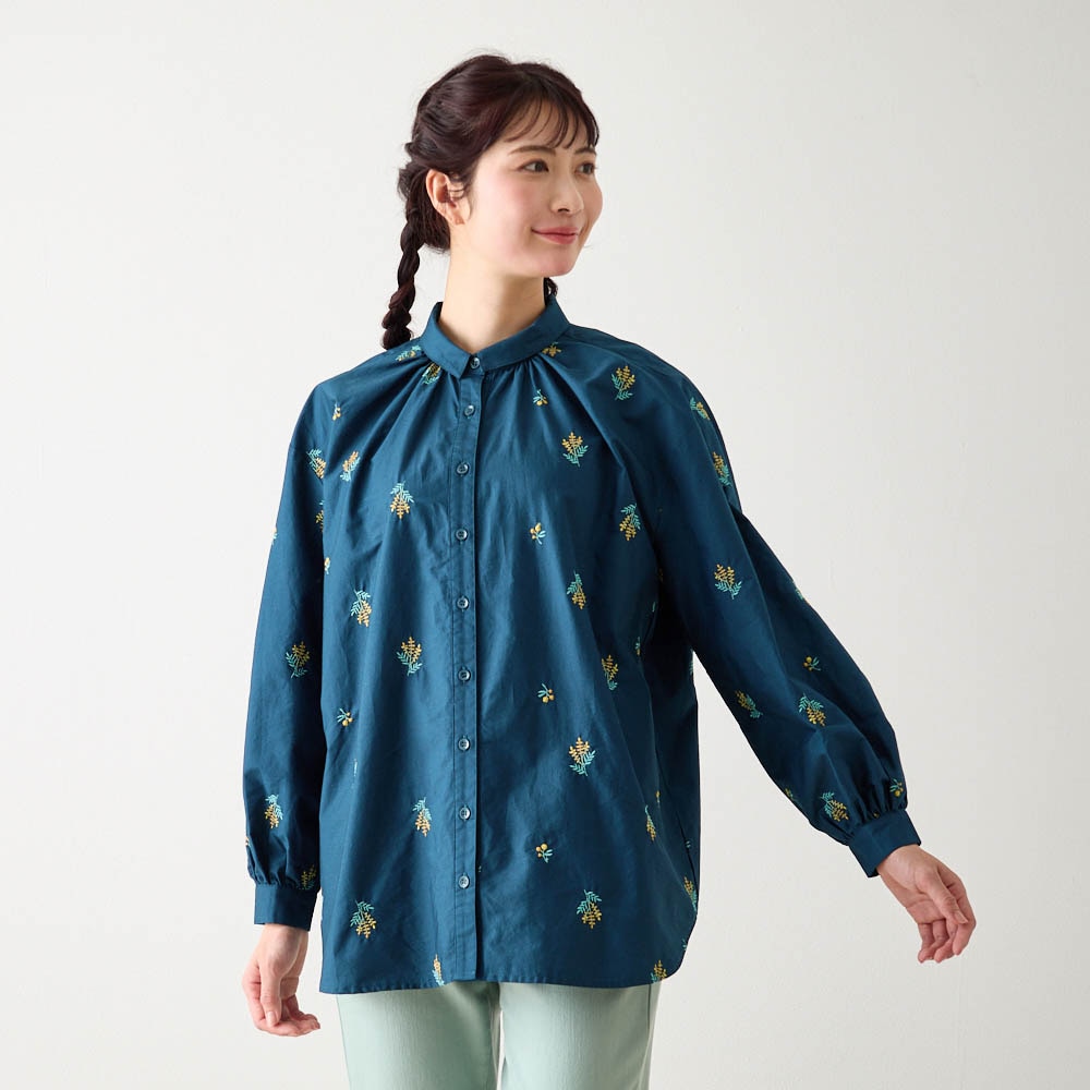 ギャザーたっぷり総刺繍ブラウス（シャツチュニック）｜(ミニラボ/mini