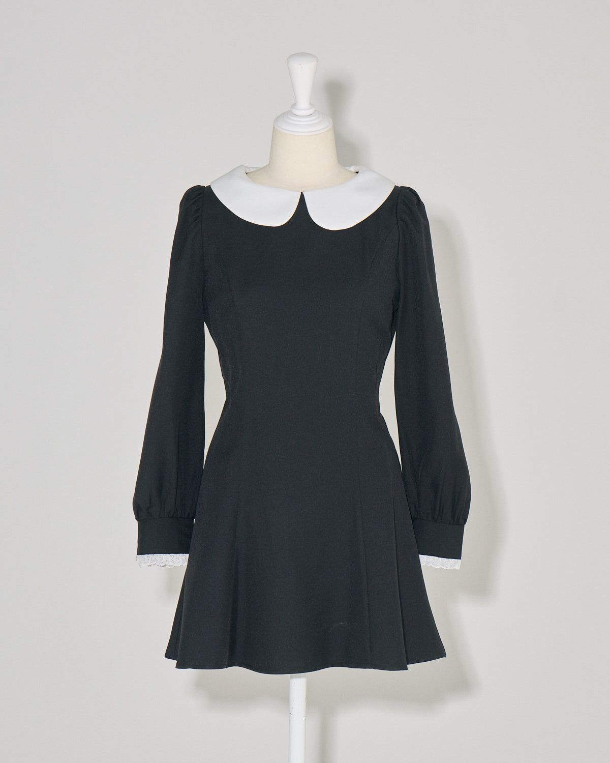 チュールエプロン付きドーリーワンピース – pium