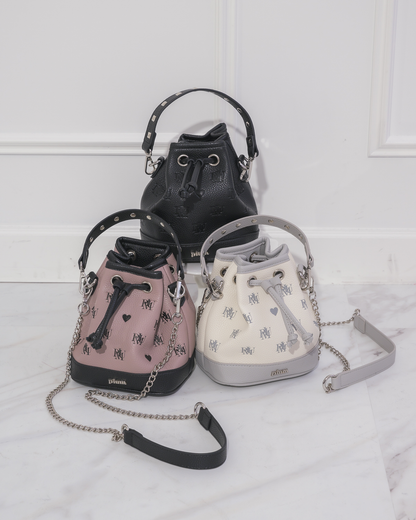 piumモノグラムドローストリングミニバッグ