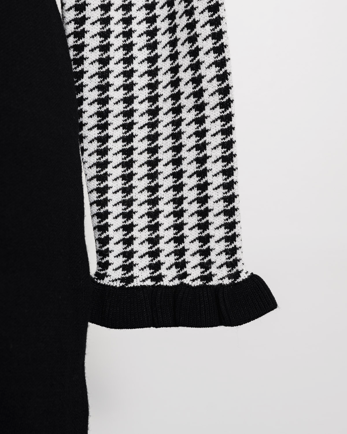 ビジューチョーカーニットワンピース – pium