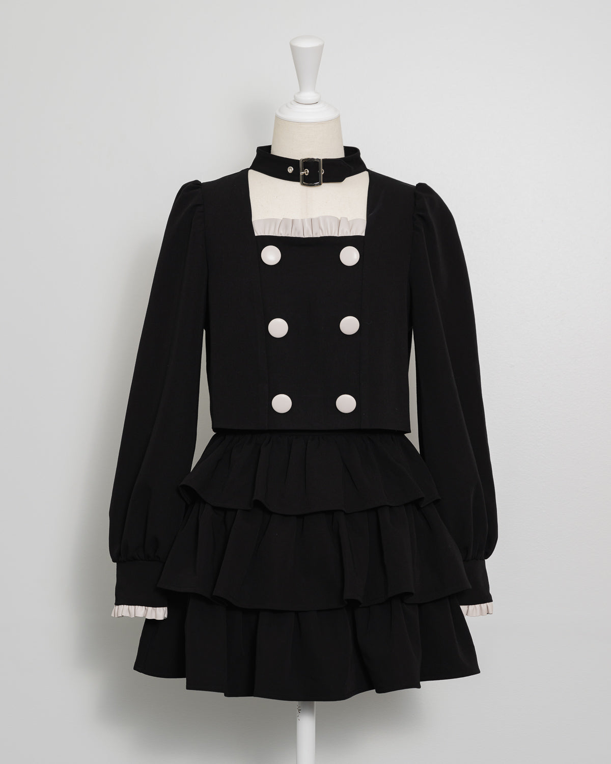 チョーカーベルトフリルトップス – pium