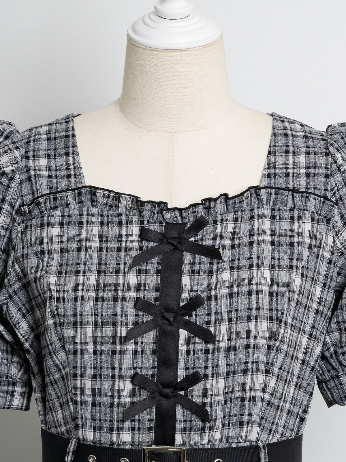 フロントリボンティアードミニワンピース – pium