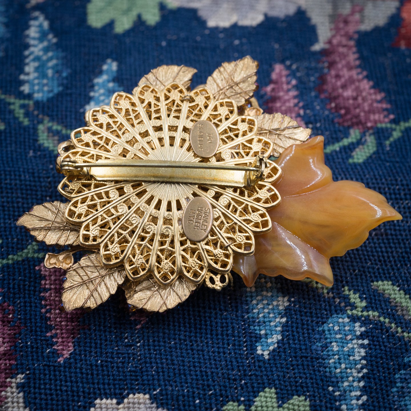 Ian St. Gielar for Stanley Hagler N.Y.C Brooch c1990 – Pippin