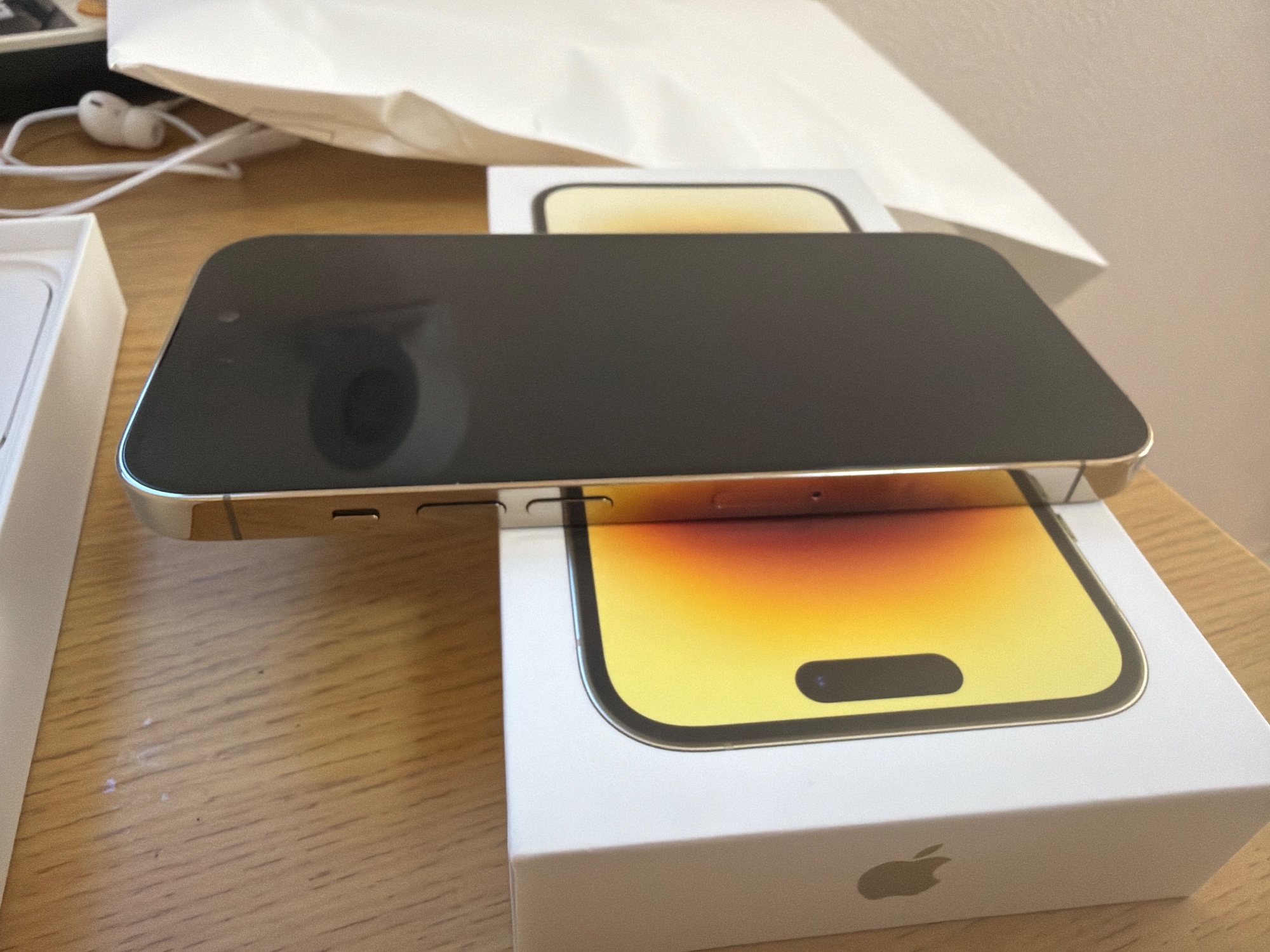 iPhone 14 Pro 256GB SIMフリー（iPhone）の買取情報 - 最高査定価格