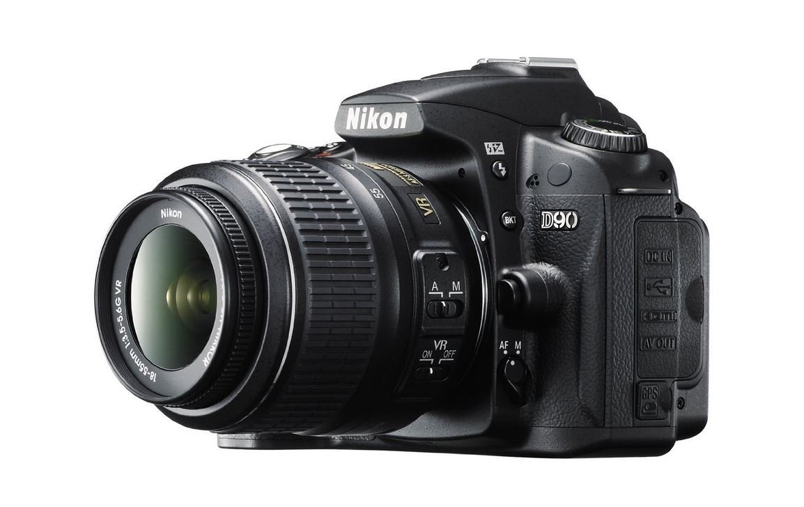 Nikon D90 DSLR with AF-S 18-105mm VR II Kit Lens Kit | Pixels Perfect
