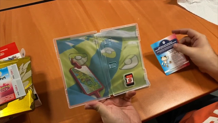 ポケモン ソード シールド、パッケージ版の小ネタがいくつか話題に