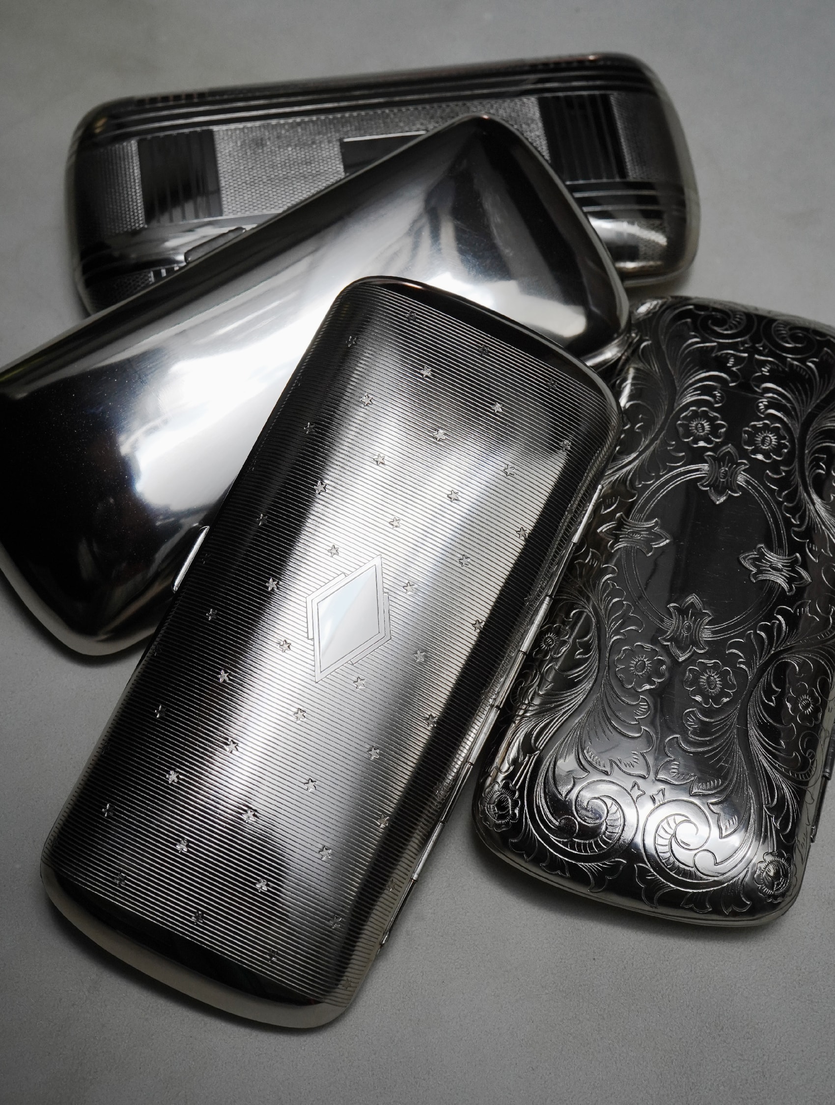 REINHOLD KÜHNの販売を開始しました。 ポンメガネ