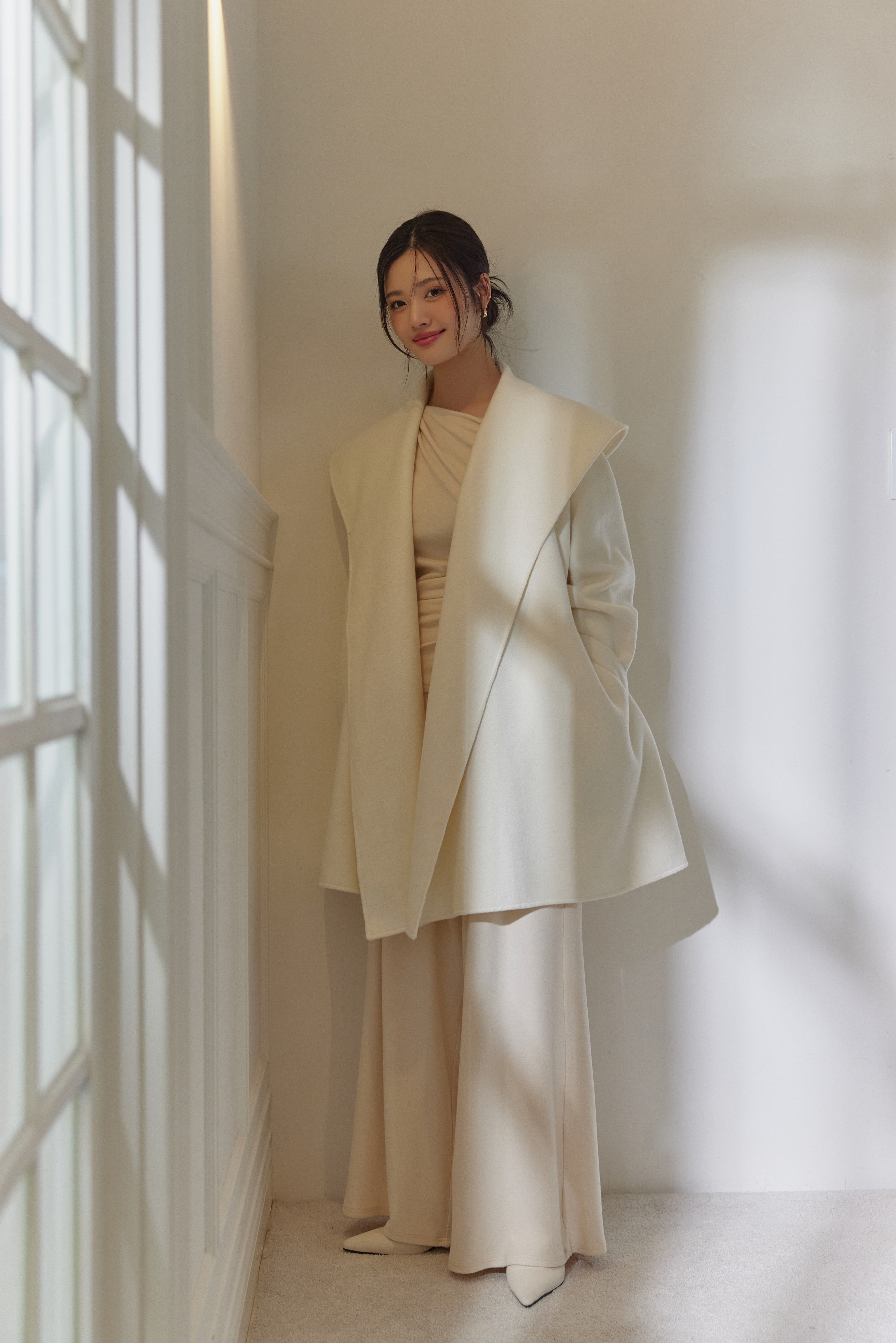 ショールカラーウールミドルコート – poláura OFFICIAL ONLINE STORE