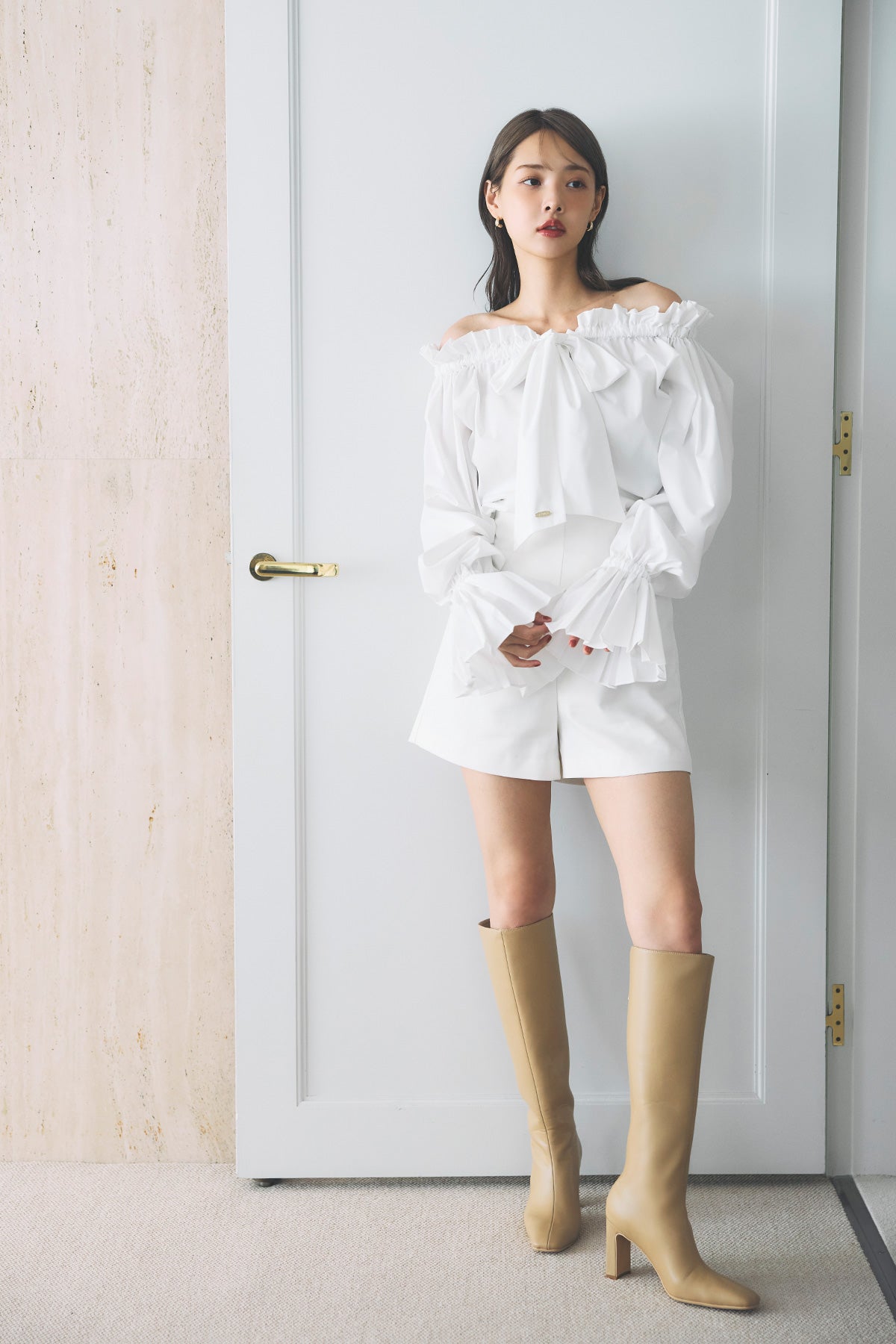 ロゴジップスクエアトゥロングブーツ – poláura OFFICIAL ONLINE STORE