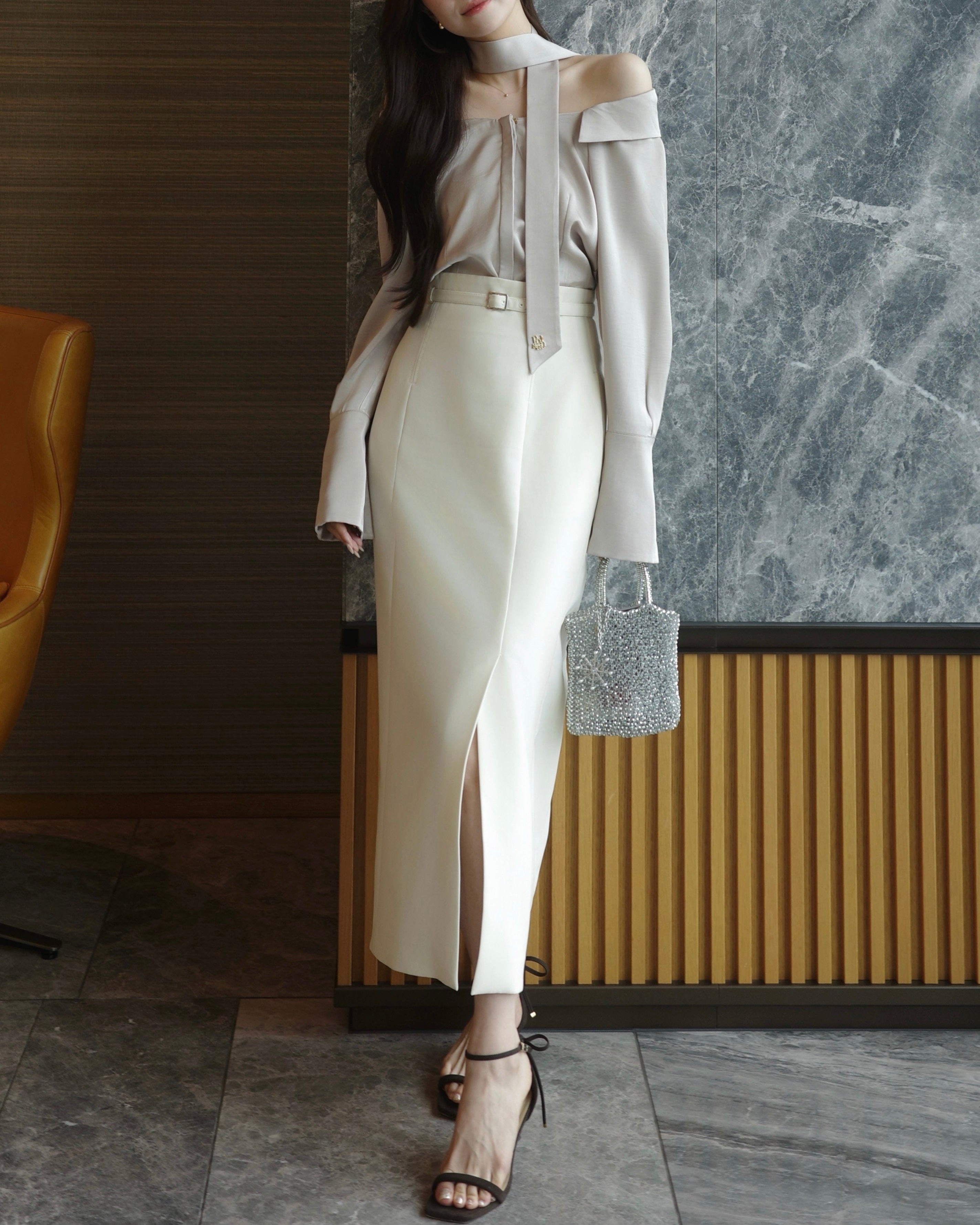 ボウタイmany wayオフショルサテンブラウス – poláura OFFICIAL ONLINE