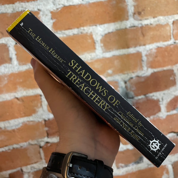 Shadows of Treachery: The Horus Heresy - Edited by Christian Dunn