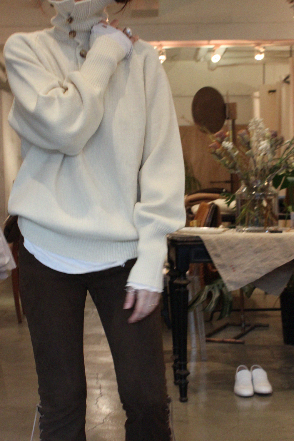 AURALEE - HARD TWIST MERINO KNIT BIG POLO: VIOLA STELLA women's blog