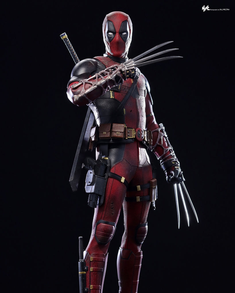 Hot Toys MMS782 Deadpool & Wolverine 1/6th scale Deadpool