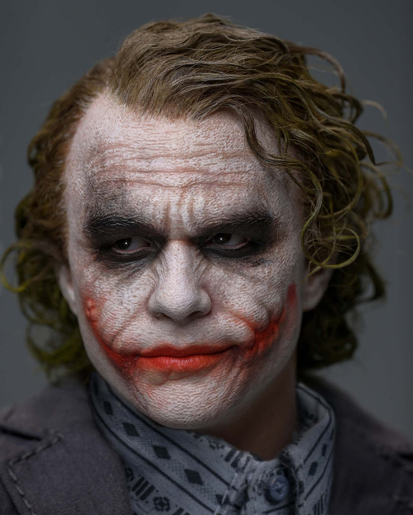 Preorder! Hot Toys DX51AE The Dark Knight Trilogy 1/6th scale The