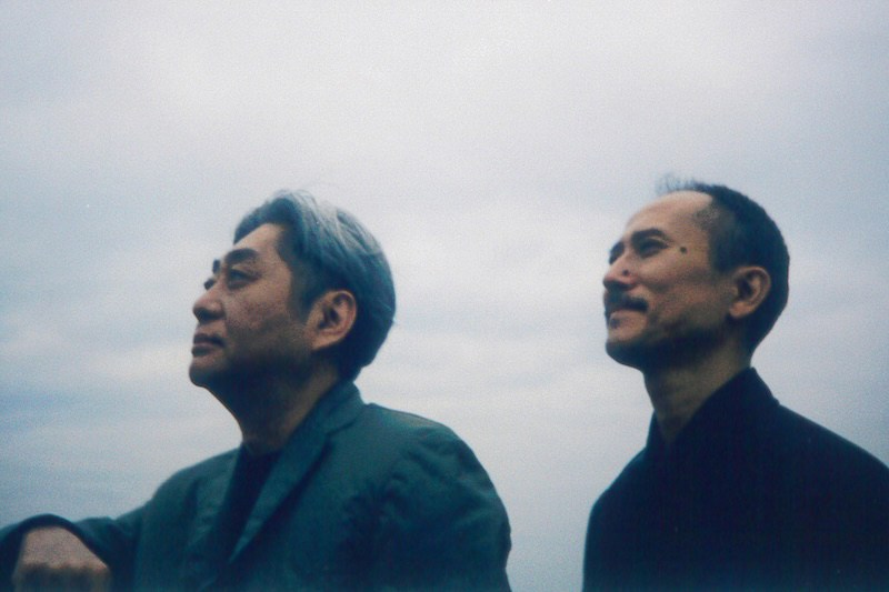 SKETCH SHOW】2002年12月のライブ映像を一夜限りのYouTubeプレミア公開