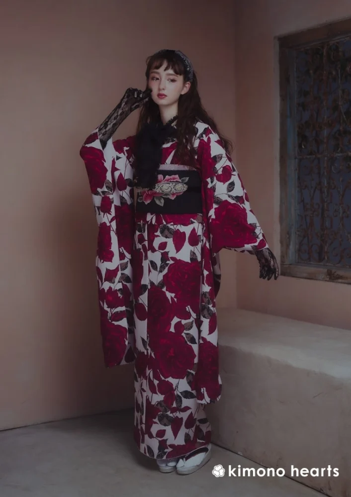 ゴシック】KH-138｜ピンク地に真紅の薔薇が可愛いゴシック振袖｜kimono