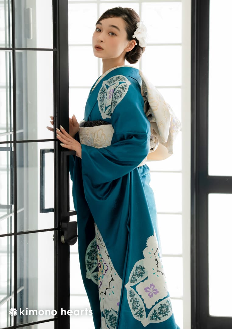 伝統古典】KH-478｜個性的な柄のシンプルな振袖で大人っぽく｜kimono