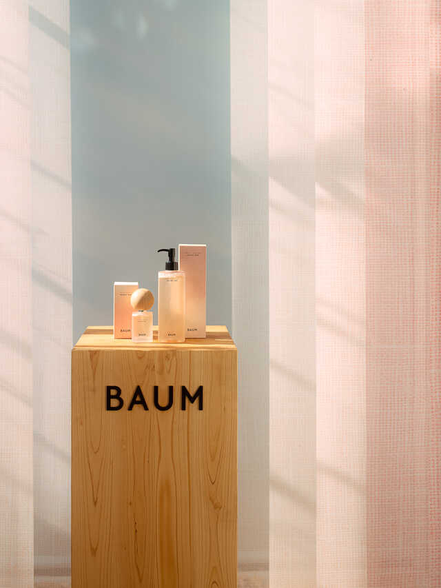 好印象を呼び込む爽やかさと落ち着きある香り。BAUMの「サクラツリー