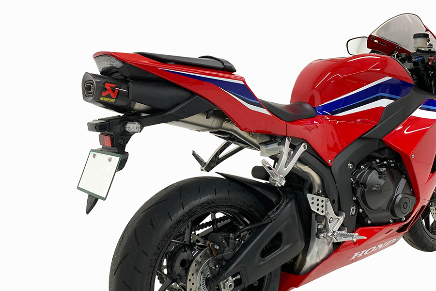 AKRAPOVIC】話題のCBR600RR 2021年モデル用JMCA政府認証スリップオン
