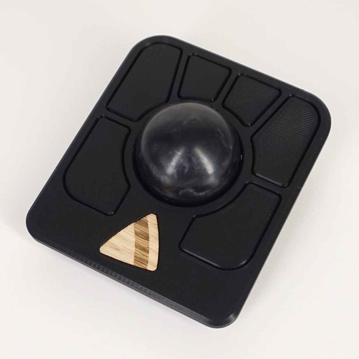 Adept Trackball (Fully Assembled) – Ploopy